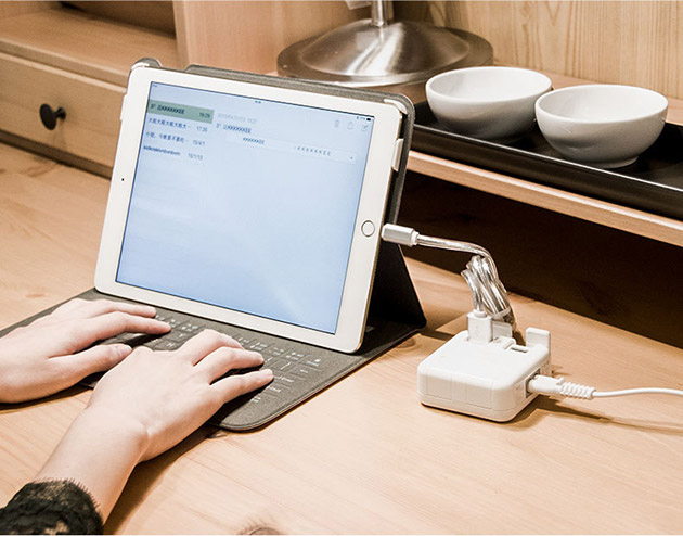 แท่นชาร์จอเนกประสงค์ iPhone